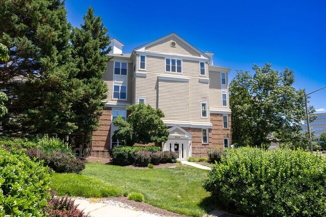 Foto del edificio - 2204 Westcourt Ln