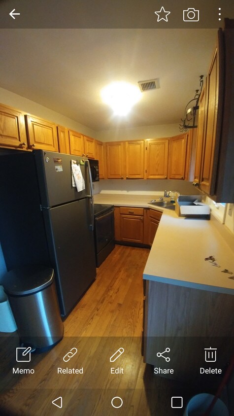 kitchen - 324 N Main St