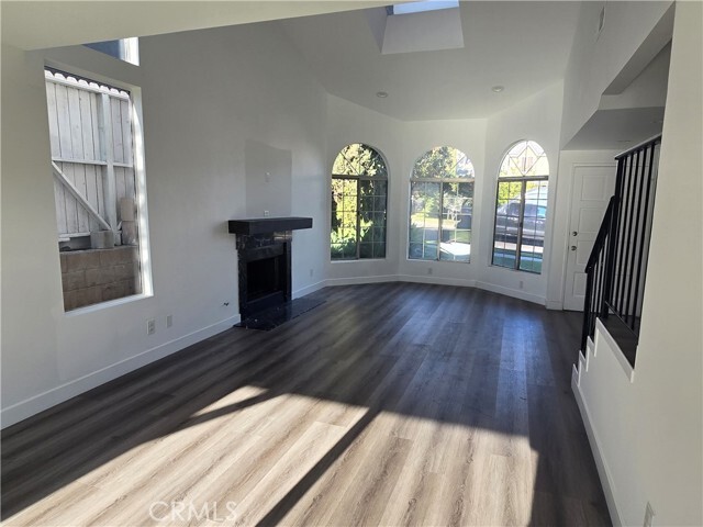 Foto del edificio - 11608 Luanda St