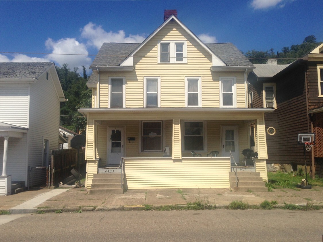 4437 Harrison St Unit 4437, Bellaire, OH 43906 Apartment for Rent in