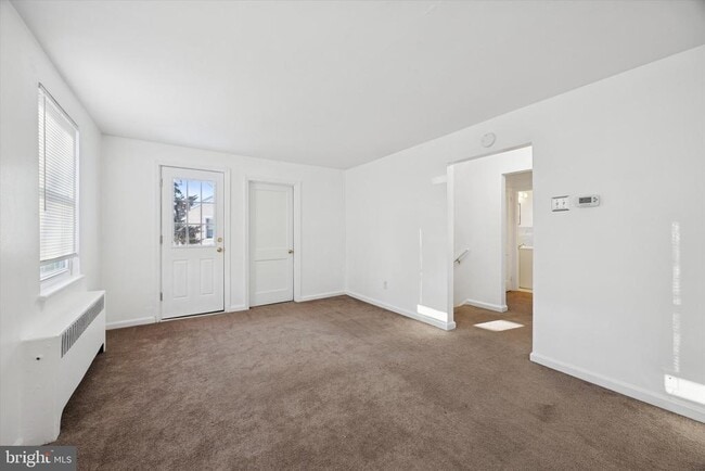 Foto del edificio - 206 W Parkway Ave