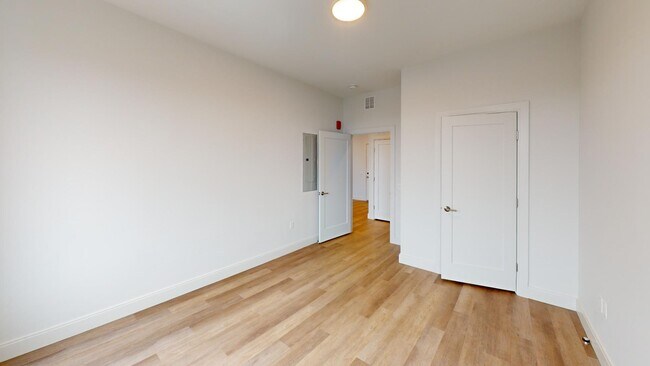 Building Photo - 959 Dorchester Ave