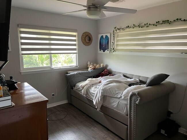 Foto del edificio - 73 Honuea Pl