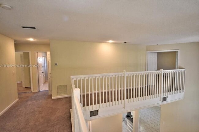 Foto del edificio - 6161 NW 58th Way