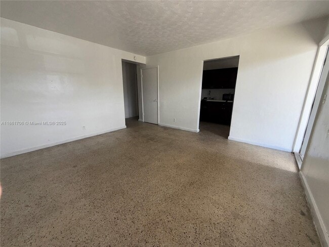Foto del edificio - 324 NW 3rd St