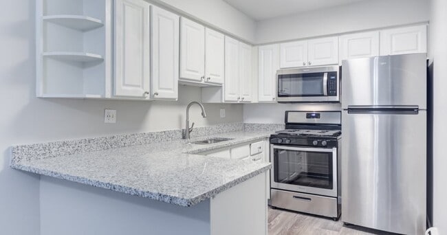 Building Photo - Briarbrook