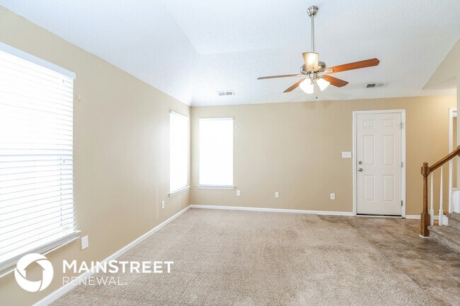 Foto del edificio - 5907 Bridgeway Dr