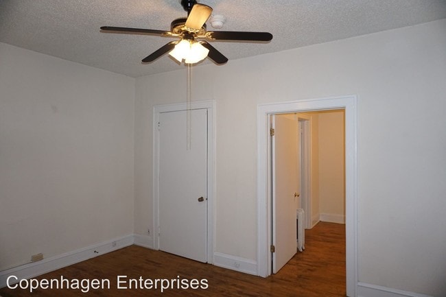 Building Photo - 22 Oak Grove St