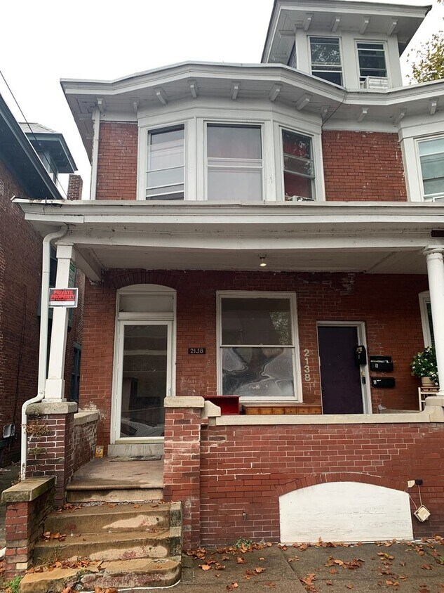 2138 Green St Unit 1, Harrisburg, PA 17110 Room for Rent in
