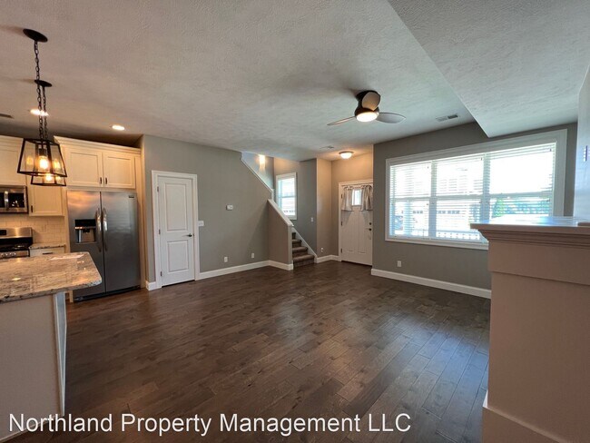 Foto del edificio - 3 br, 2.5 bath House - 966 Lake Ridge Dr #18