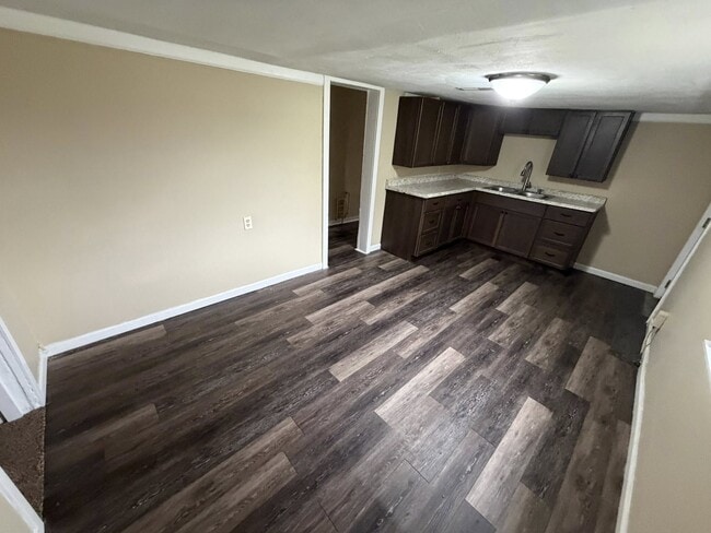 Foto del edificio - 335 Bailey St