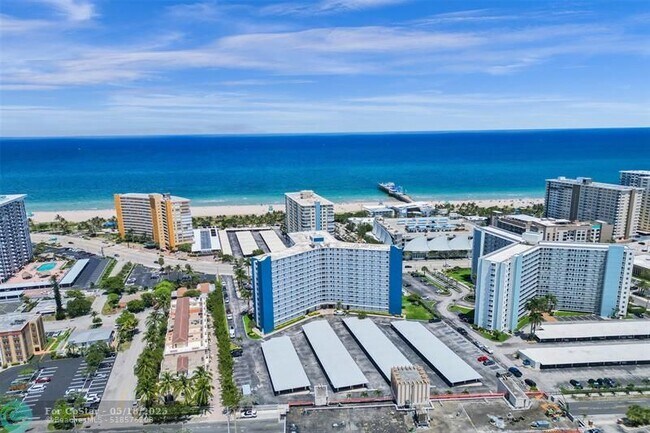 Building Photo - 301 N Ocean Blvd