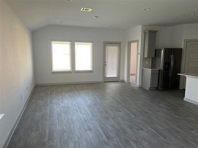 Foto del edificio - 7919 Cattleman Vly Dr