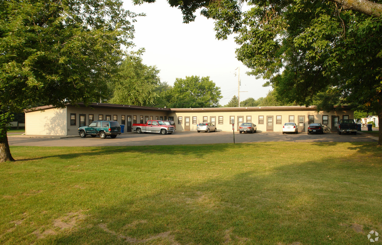 Primary Photo - Baldwin Lake Estates