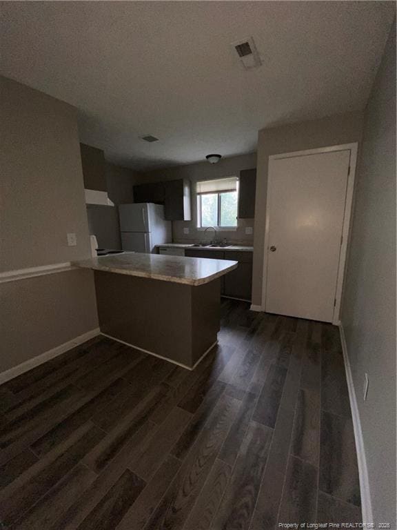 Building Photo - 927 Applewood Ln