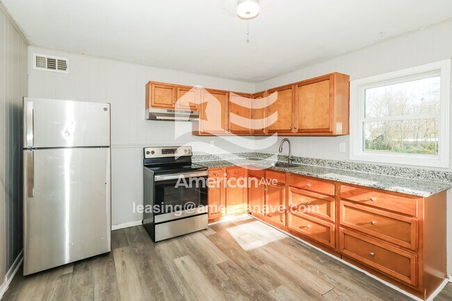 Foto del edificio - 13211 Forge Cir