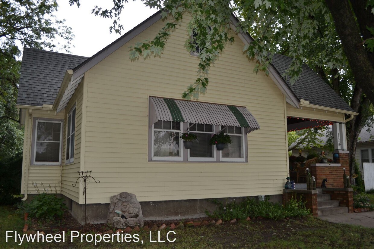 3 br, 1 bath House 1122 6th St House Rental in Clay Center, KS