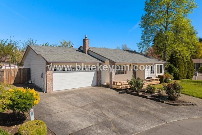 Foto del edificio - 3 Bed, 2 Bath Home in Wilsonville on a Cul...
