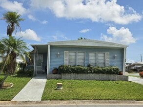Building Photo - 214 48th Ave Dr W