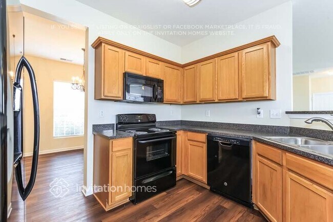 Foto del edificio - 14712 Castletown House Dr