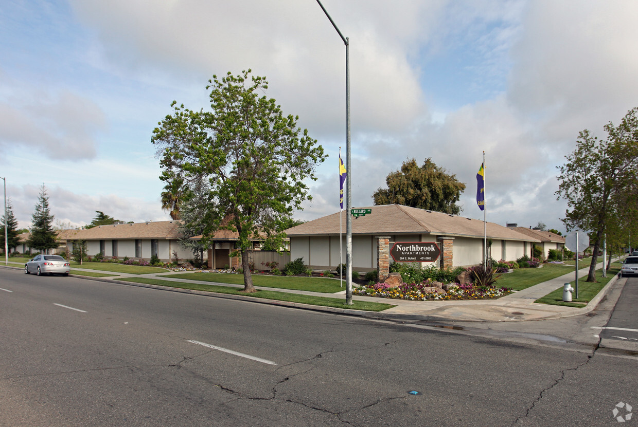 Primary Photo - The Northbrook Apartments