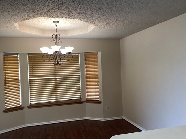 Building Photo - 8824 NW 85th St