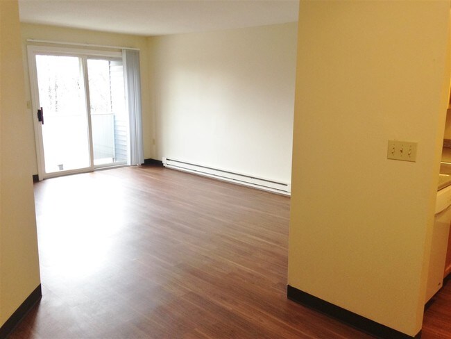 Foto del edificio - 173 Eastern Ave