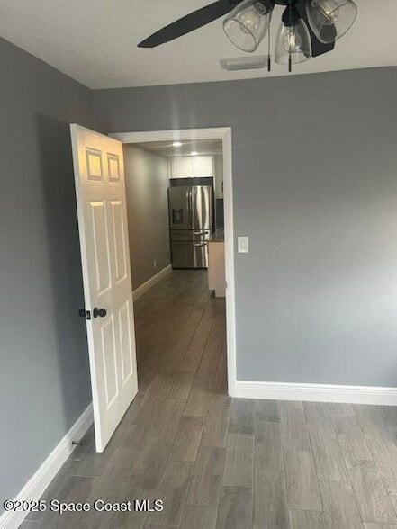 Building Photo - 997 Nicklaus Dr