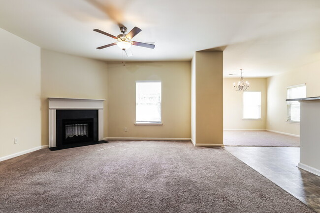 Building Photo - 1385 Little Hampton Dr