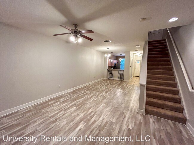 Foto del edificio - 2 br, 2.5 bath House - 2508 SW 35th Place ...