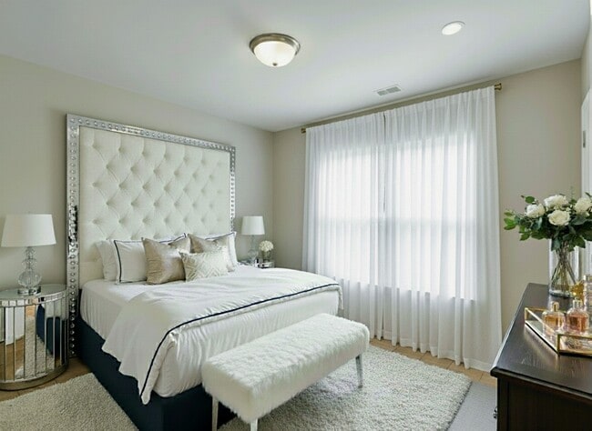 Building Photo - 2822 Briarhurst Dr