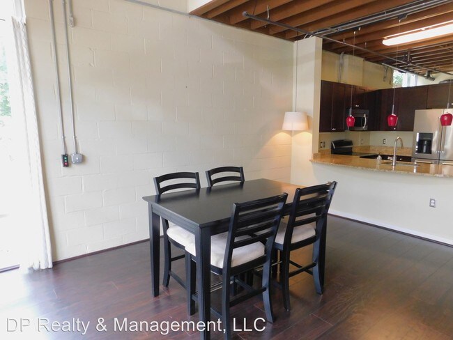 Foto del edificio - 2 br, 2 bath House - 3624 Artists Way #12
