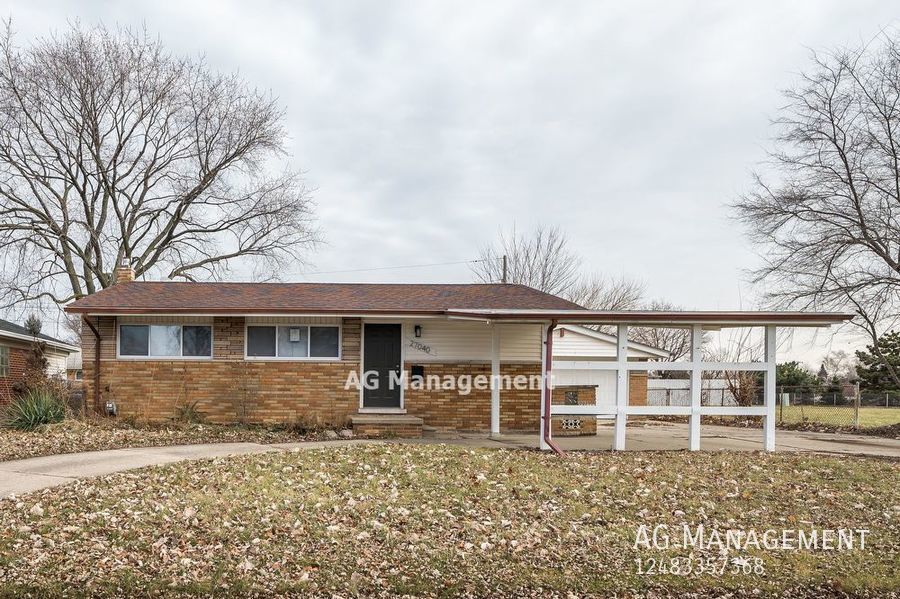 27040 Sylvan Ave Stunning Warren 3Bed/2B... House for Rent in