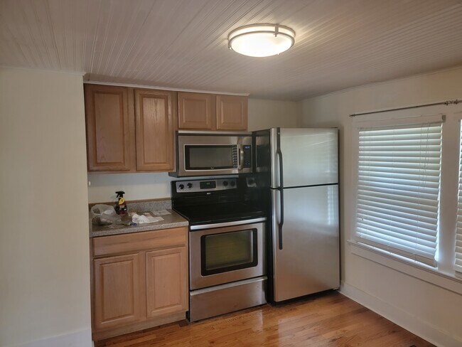 Cocina - 407 Bloom St