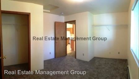 Foto del edificio - 1310 S 1st St W