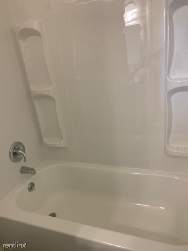 Building Photo - 1 br, 1 bath Triplex - 326 Orr Street apt 2