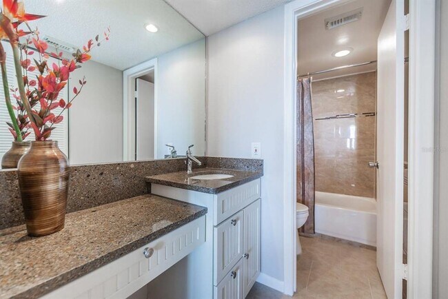 Building Photo - 6219 PALMA Blvd