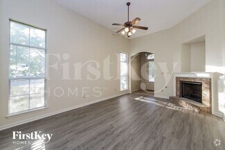 Building Photo - 7923 Bay Meadow Cir S