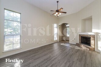 Building Photo - 7923 Bay Meadow Cir S
