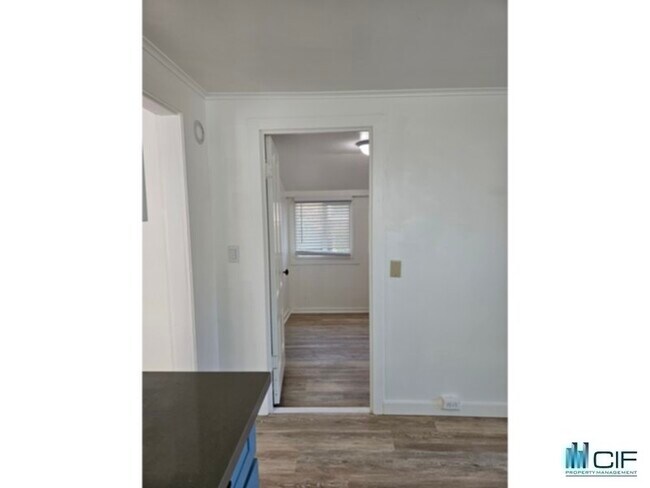 Foto del edificio - 106 Saxon Ave