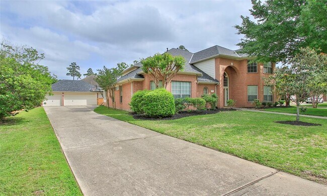 Foto del edificio - 1402 Hatchmere Pl