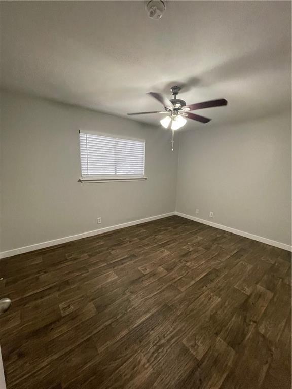 Building Photo - 7304 Twin Crest Dr