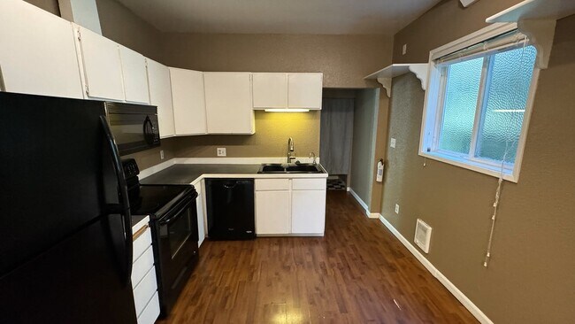 Foto del edificio - 322 24th Ave E