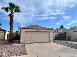 Building Photo - 4043 W Camino Del Rio