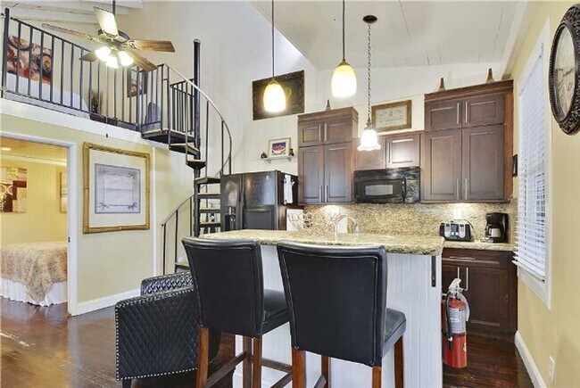 Foto del edificio - 651 William