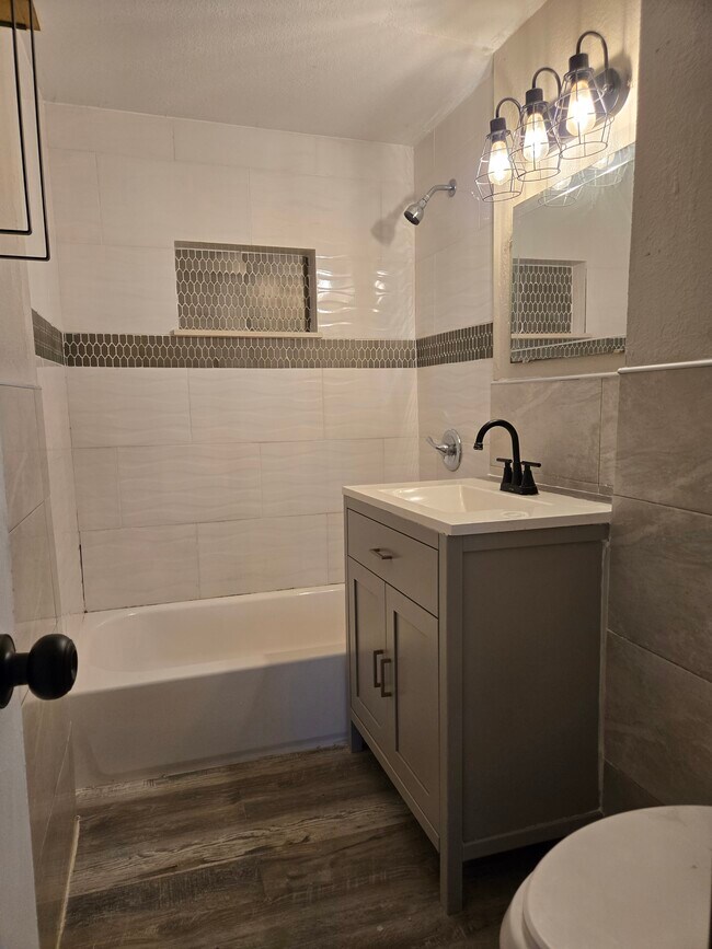 Foto del edificio - 15820 NW 39th Ct