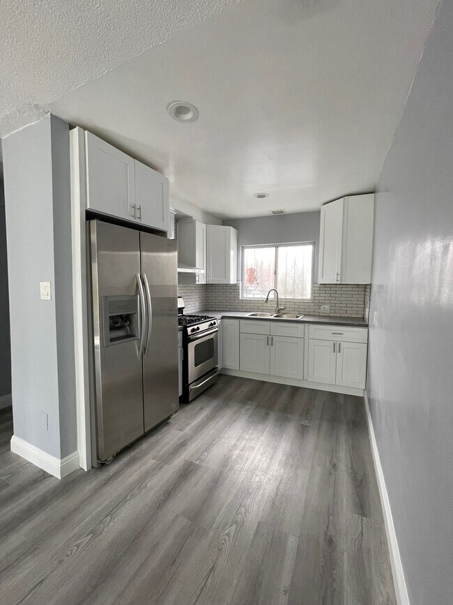 Foto del edificio - 2268 W 20th St