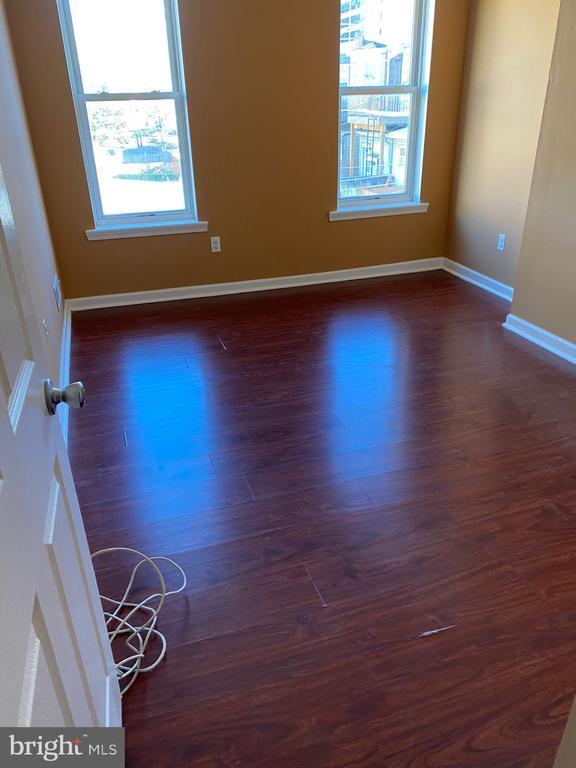 Building Photo - 607 Berkley St