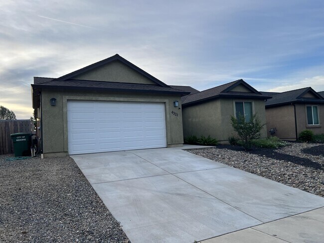 Building Photo - 4321 Paulson Ln