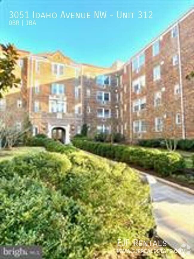 Building Photo - 3051 Idaho Ave NW